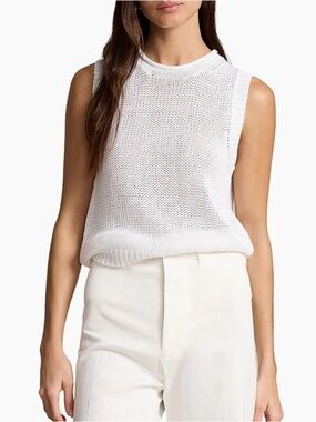 TOMMY BAHAMA WGITE SWEATER KNIT TANK! Classic and versatile! XS